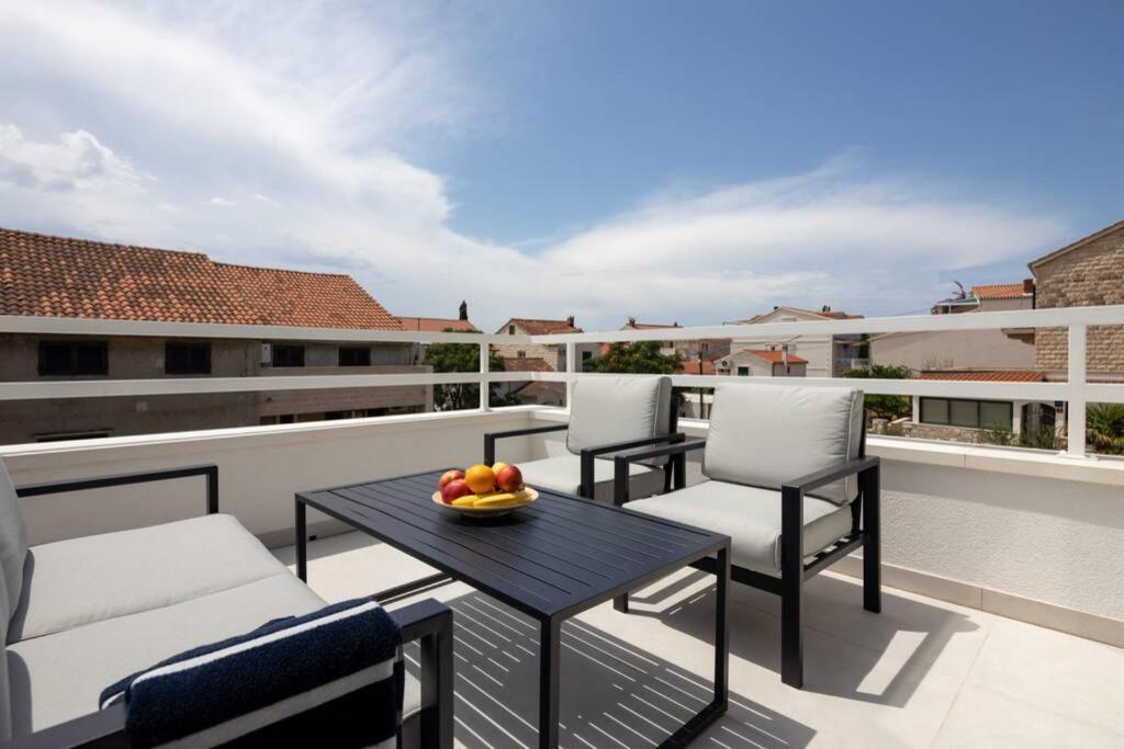 Holiday In Bol **** Green Apartamento Exterior foto